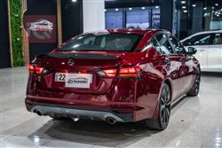 نیسان ئەلتیما